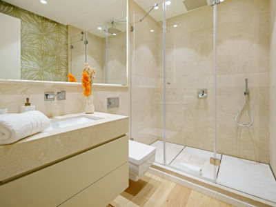 Duplex for sale in Sierra Blanca, Marbella Golden Mile