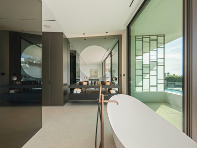 Вилла в продаже в Golden Mile, Золотая Миля