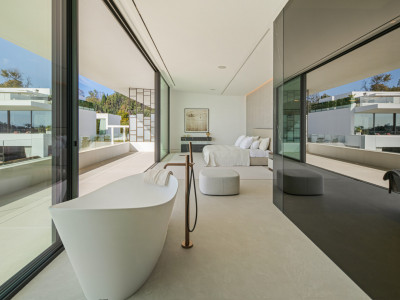 Вилла в продаже в Golden Mile, Золотая Миля