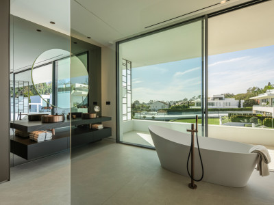 Вилла в продаже в Golden Mile, Золотая Миля