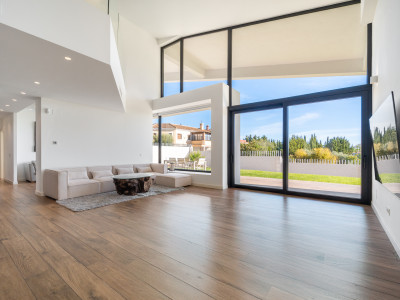 Villa zum Verkauf in Bel Air, Estepona