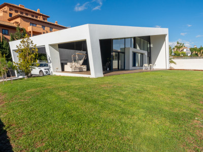 Villa zum Verkauf in Bel Air, Estepona