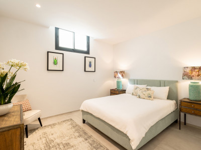 Villa zum Verkauf in El Campanario, Estepona