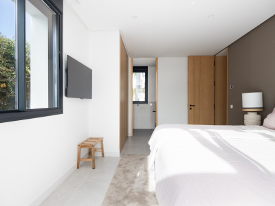 Вилла в продаже в Los Flamingos, Бенахавис