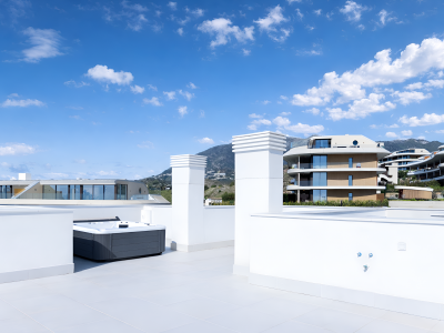 Duplex Penthouse for sale in El Higueron, Fuengirola