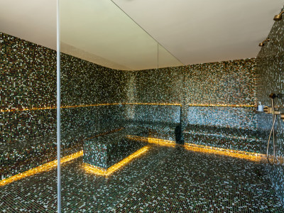 Villa for sale in El Madroñal, Benahavis