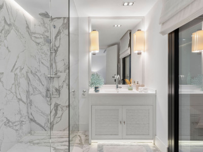 Villa à vendre à Los Naranjos, Nueva Andalucia