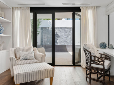 Villa à vendre à Los Naranjos, Nueva Andalucia