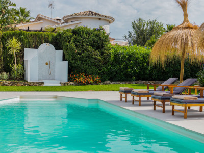 Villa à vendre à Don Pedro, Estepona