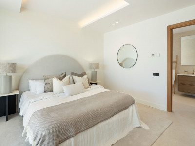 Villa à vendre à El Paraiso, Estepona