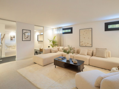 Villa à vendre à El Paraiso, Estepona