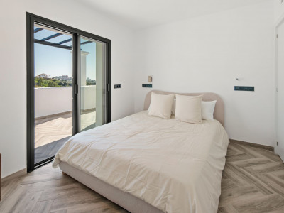 Penthouse for sale in La Quinta Golf, Benahavis