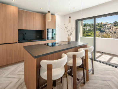 Penthouse for sale in La Quinta Golf, Benahavis