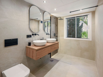 Penthouse for sale in La Quinta Golf, Benahavis