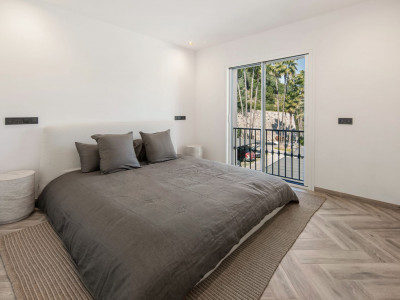 Penthouse for sale in La Quinta Golf, Benahavis