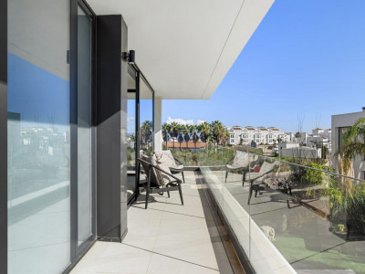 Villa en venta en La Duquesa, Manilva