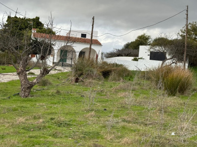 Finca en venta en Estepona