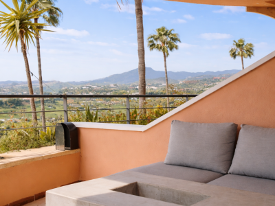 Apartment for sale in Magna Marbella, Nueva Andalucia