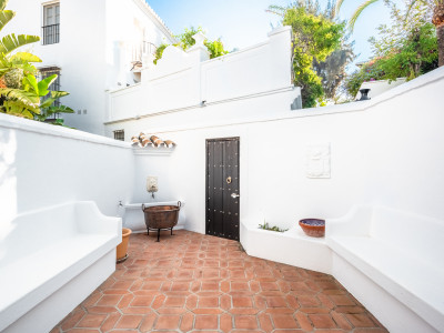 Таунхаус в продаже в Lomas Pueblo, Золотая Миля