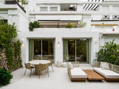 Апартамент в продаже в Terrazas de la Quinta, Бенахавис