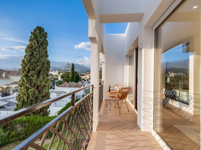 Maison de Ville à vendre à Los Potros, Nueva Andalucia