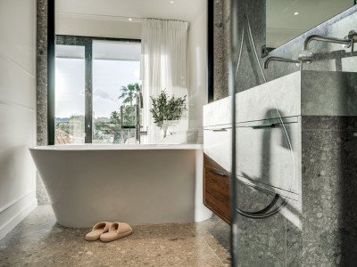 Maison de Ville à vendre à Los Potros, Nueva Andalucia
