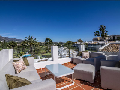 Duplex Penthouse for sale in Los Dragos, Nueva Andalucia