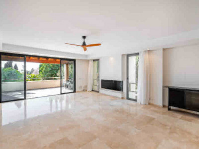 Apartment for sale in Imara, Marbella Golden Mile