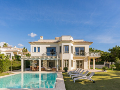 Villa en venta en Marbella Este