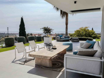 Villa for sale in Los Flamingos, Benahavis