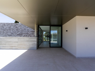 Villa zum Verkauf in Cortijo Blanco, San Pedro de Alcantara