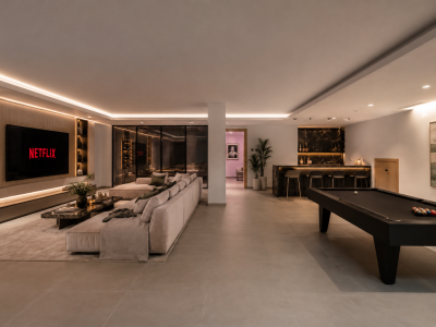 Villa zum Verkauf in Cortijo Blanco, San Pedro de Alcantara