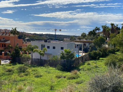 Grundstück zum Verkauf in Elviria, Marbella Ost