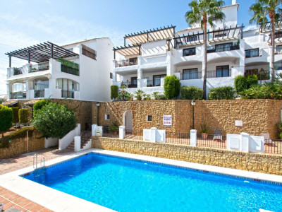 Town House for sale in Los Monteros, Marbella East