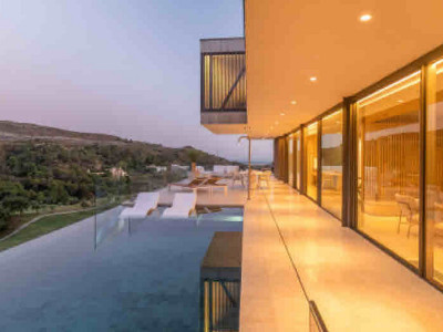 Villa zum Verkauf in Marbella Club Golf Resort, Benahavis