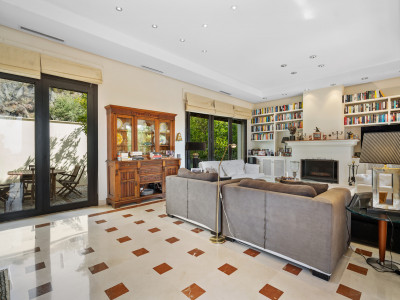 Villa for sale in La Quinta, Benahavis