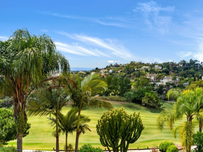 Villa for sale in La Quinta, Benahavis