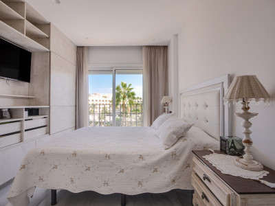 Zweistöckiges Penthouse zum Verkauf in Marbella - Puerto Banus