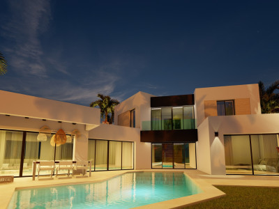 Villa for sale in Estepona