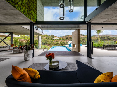 Villa zum Verkauf in Marbella Club Golf Resort, Benahavis