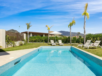 Villa for sale in Paraiso Alto, Benahavis