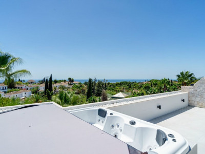 Atico Duplex en venta en El Mirador del Principe, Marbella Golden Mile