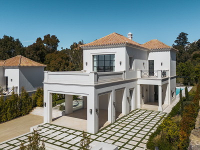 Villa zum Verkauf in La Cerquilla, Nueva Andalucia