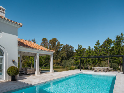 Villa zum Verkauf in La Cerquilla, Nueva Andalucia