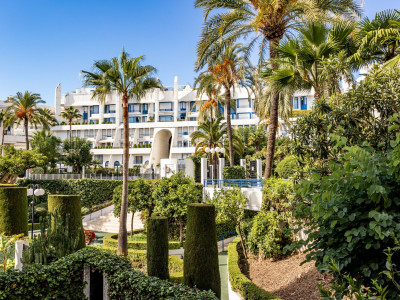 Duplex Planta Baja en venta en Marbella House, Marbella
