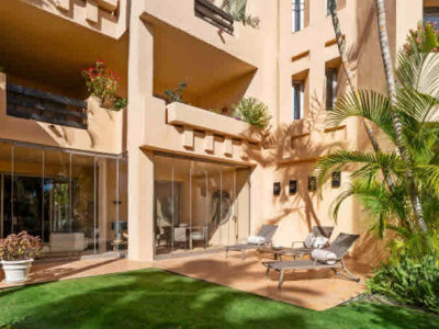 Ground Floor Apartment for sale in Mansion Club, Marbella Golden Mile