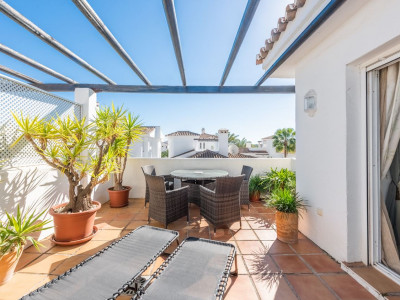 Appartement Terrasse à vendre à Los Naranjos, Nueva Andalucia