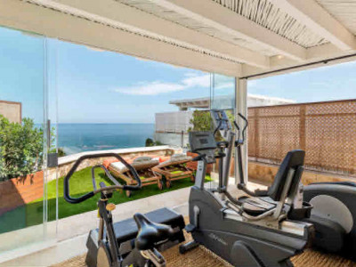 Penthouse for sale in Playa Esmeralda, Marbella Golden Mile