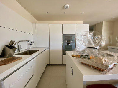 Apartamento Planta Baja en venta en Velaya, Estepona