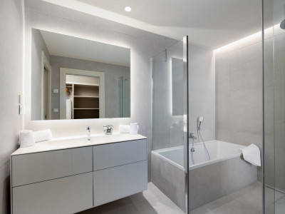 Apartamento Planta Baja en venta en Velaya, Estepona